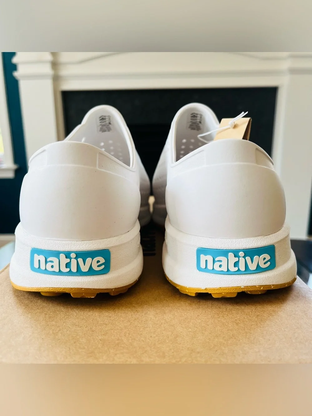NATIVE Robbie Sugarlite Slip-On Water Play Sneakers Shoes Shell White Junior J5